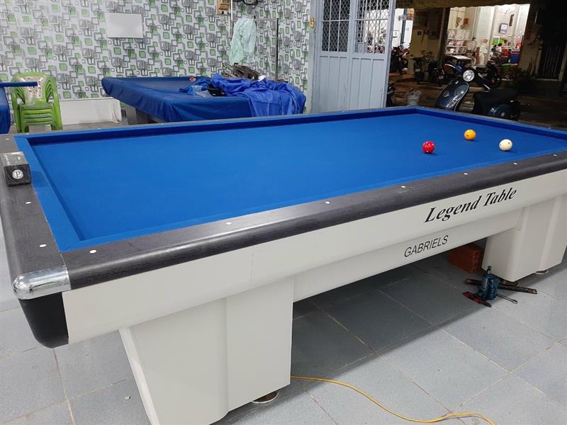Bàn 3 băng Legend Table mới 100%